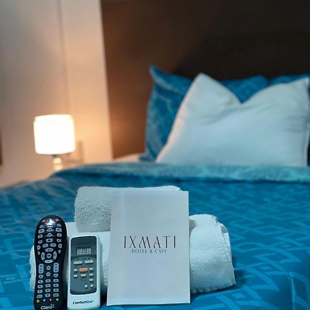 Hotel Y Cafe Ixmati Suchitoto Екстер'єр фото